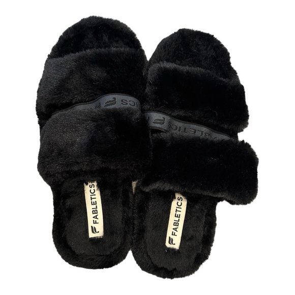 Fabletics Shoes - Fabletics Snug Strap Slipper